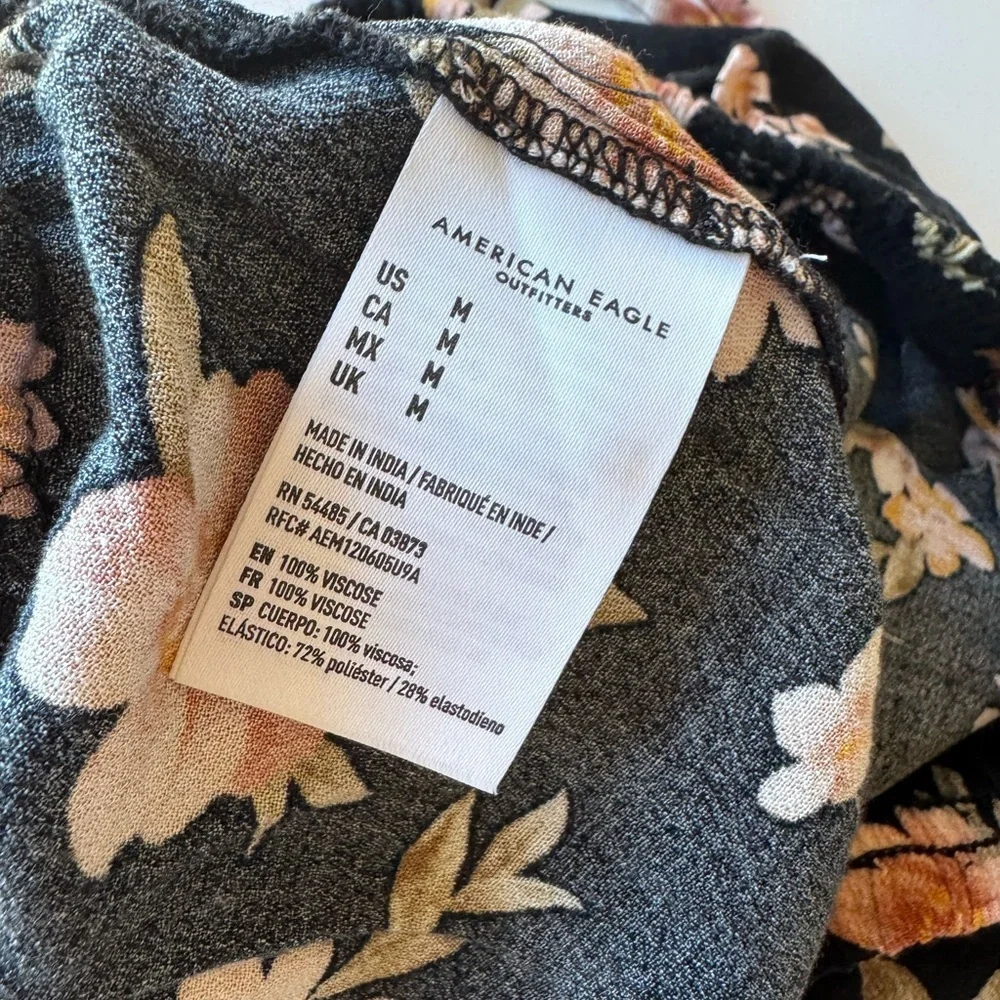 American Eagle Outfitters Floral Flowy Shorts
